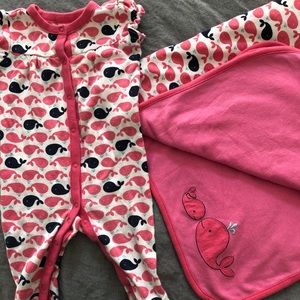 Gymboree outfit with matching blanket